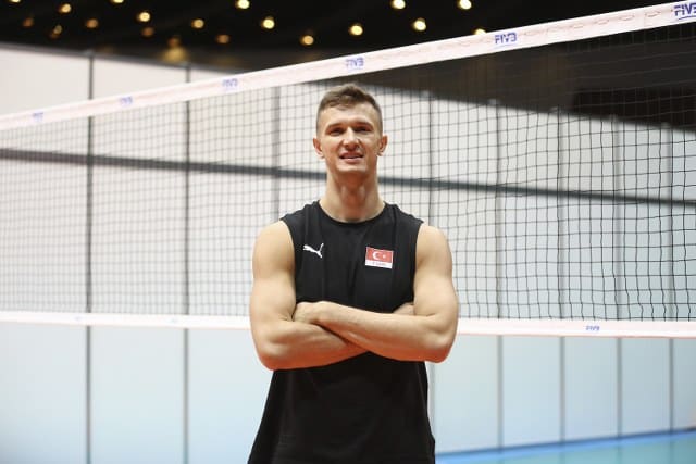 Filenin Efeleri, Japonya’da düzenlenen Paris 2024 Olimpiyat Oyunları Elemeleri B Grubu üçüncü maçında yarın ABD ile karşılaşacak.