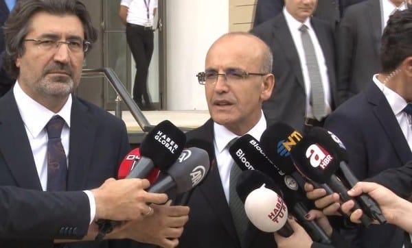 Tasarruf Genelgesi doğrultusunda kamuda kullanılan ve genellikle Alman menşeili olan araçlar satılacak. Yerine yerli üretim TOGG alınacak.