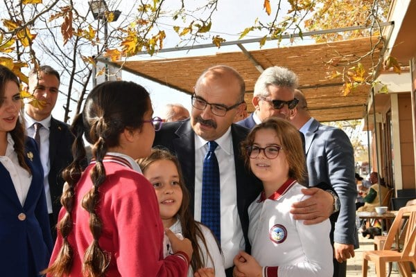 Vali İsmail Ustaoğlu Balıkesir