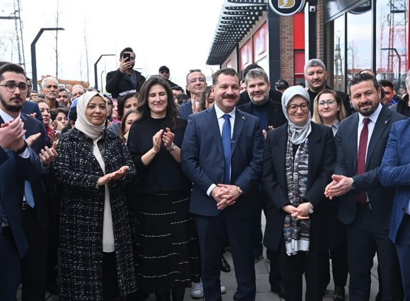 BALBUCKS Şehir Geneline Yayılıyor, 3. Şube Avlu Yaşam Merkezi