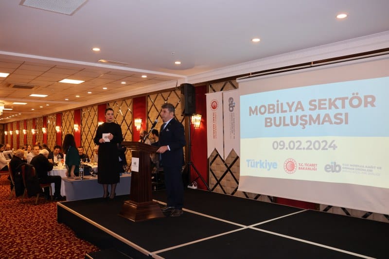 Mobilya sektörü, Ege Mobilya Kağıt ve Orman Ürünleri İhracatçıları Birliği öncülüğünde tasarım odaklı ihracat stratejisi benimseyerek, daha katma değerli ürünleri ihraç etmeyi hedefliyor.
