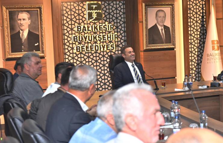Başkan Akın'dan Muhtarlara Özel Önem Vurgusu