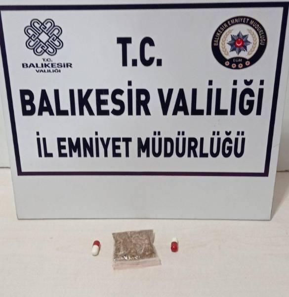 Susurluk Polisi Uyuşturucu Satıcılarına Göz Açtırmıyor