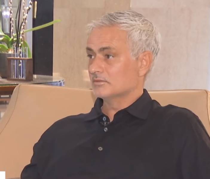 Jose Mourinho, Fenerbahçe, Beşiktaş, Süper Lig, teknik direktör, transfer, Corriere dello Sport, İtalyan basını.