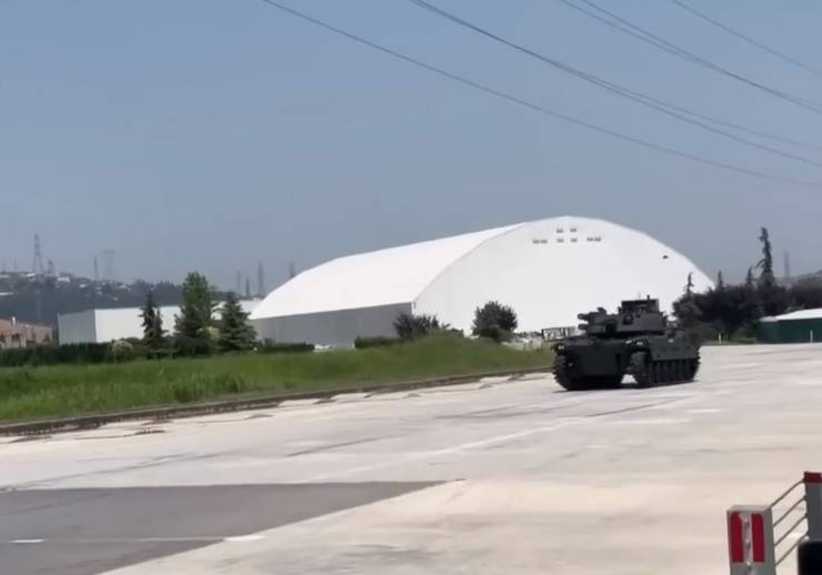 Otokar insansız tank, Türkiye