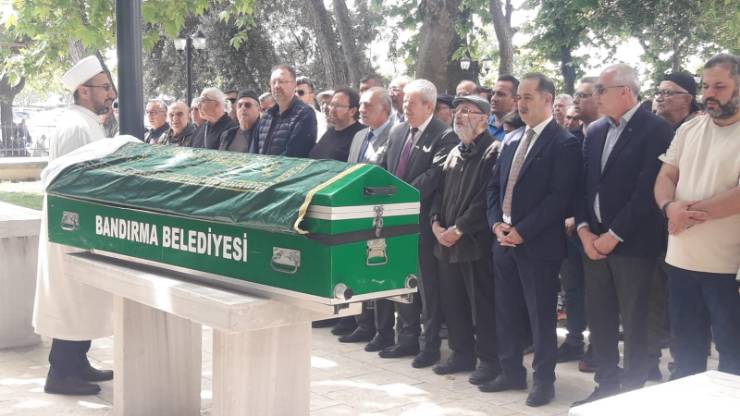 Semiha Ergöz Vefat Etti
