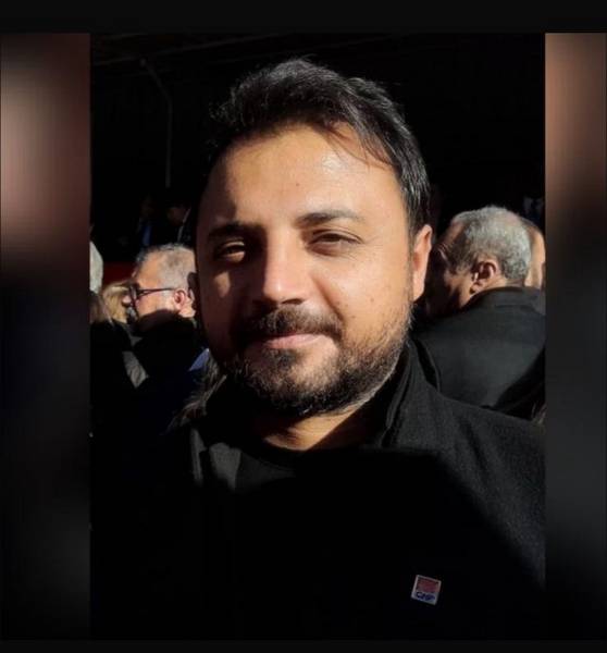 CHP Balıkesir Gömeç İlçe Başkanı Özkan Güven, AKP’nin TBMM'ye sunduğu sahipsiz hayvanlarla ilgili 17 maddelik teklifi eleştirerek, masum hayvanları öldürmenin çözüm olmayacağını vurguladı. Güven, hayvanların kısırlaştırılması, rehabilite edilmesi ve koruma altına alınması gerektiğini belirtti.