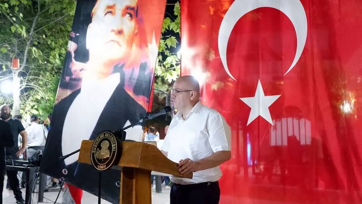 Susurluk'ta 15 Temmuz Demokrasi ve Milli Birlik Günü Kutlandı