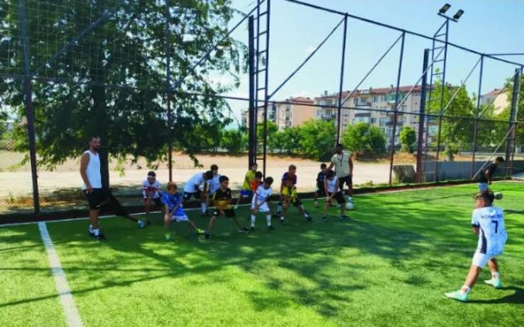 Susurluk, yaz kursları, spor, sanat, futbol, yüzme, jimnastik, dans, voleybol, basketbol, güreş, piyano, resim, bağlama, gitar, kodlama