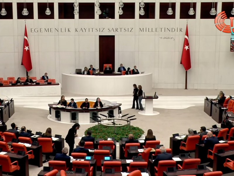 AK Parti'den Boşanma Sürecini Hızlandıran Yargı Düzenlemesi TBMM