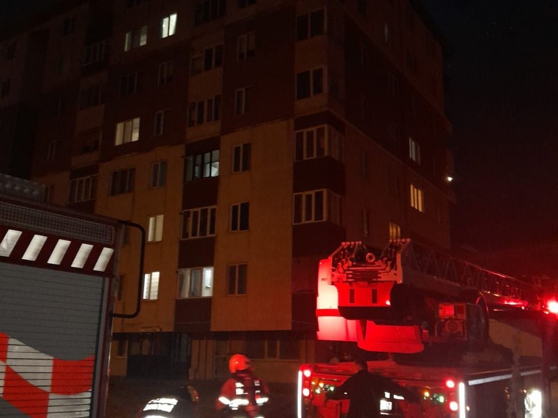 Bandırma, çatı yangını, itfaiye, Levent Mahallesi, soruşturma