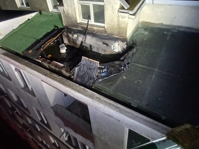 Bandırma, çatı yangını, itfaiye, Levent Mahallesi, soruşturma