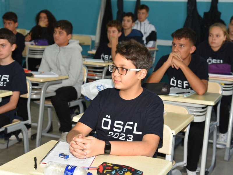 Gönen, eğitim, Murat Demir, geleceğin mimarları, Türkiye Yüzyılı, eğitim sistemi, eğitmenler, belgesel