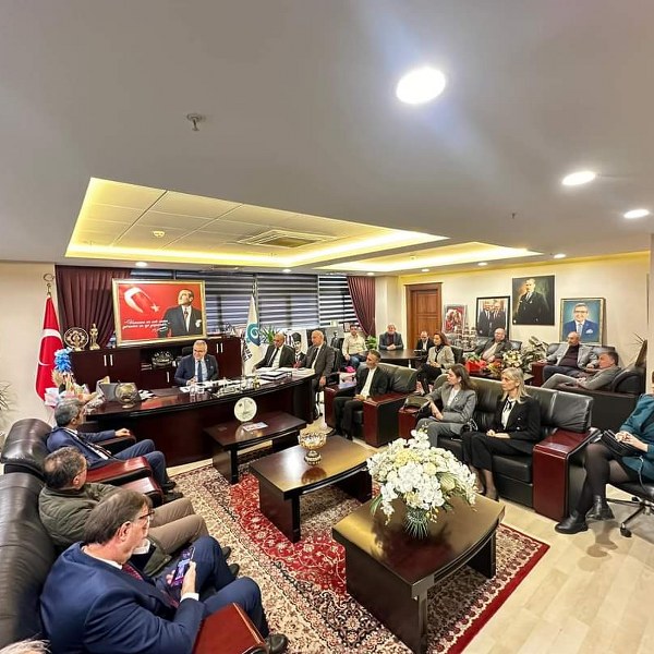 Balıkesir Barosu Başkanı Avukat Hakan Topaloğlu, Bandırma belediye Başkanı Dursun Mirza