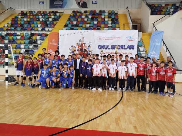 Susurluk İmam Hatip Ortaokulu, Balıkesir