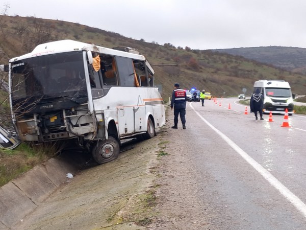 Balıkesir’in Gönen ilçesinde meydana gelen kazada 4