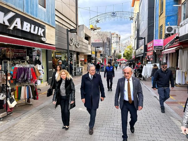 BANDIRMA BELEDİYESİ DEPREME DAYANIKLI BİR KENT İÇİN ÇALIŞMALARINI SÜRDÜRÜYOR