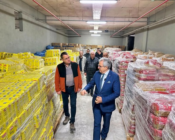 Bandırma Belediyesi Yardımları Ediyor!