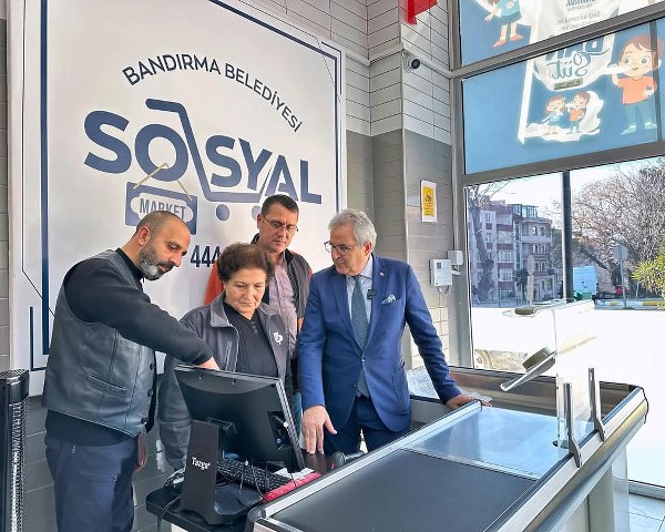 Bandırma Belediyesi Yardımları Ediyor!