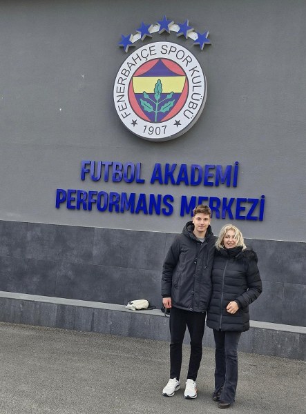 Burak, Fenerbahçeli spor otoritelerinin dikkatini çekti