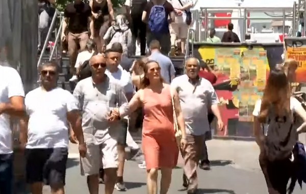 Türkiye’de Nüfus Artış Hızı Düşüyor 40 İlin Nüfusu Azaldı!