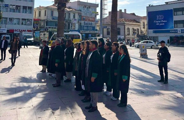 AVUKATLAR “HAK MÜCADELESİNDEN VAZGEÇMEYECEĞİZ” (1)