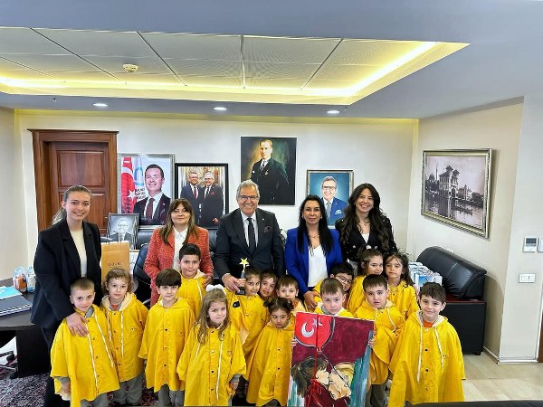 Mutlu Çocuklar'dan Başkan Mirza Ziyareti (1)