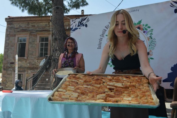 Ayvalık'ta Küçükköy Teferic Şenlikleri (1)