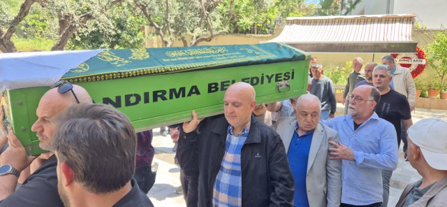 Solmaz Arıcan Toprağa Verildi (2)