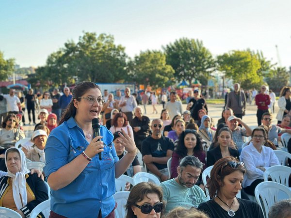GÖKYÜZÜNE DOKUNAN ANLAR” SÖYLEŞİSİ BÜYÜK İLGİ ÇEKTİ
