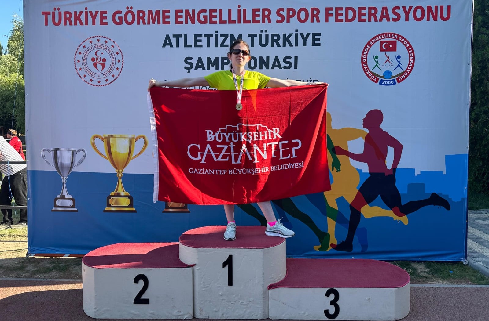 1536743901
