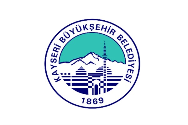 824558009