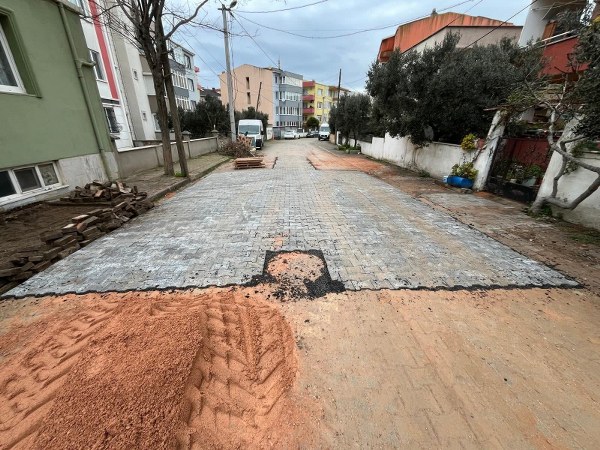 BELEDİYE EKİPLERİ SAHADA ÇALIŞMALAR ARALIKSIZ SÜRÜYOR