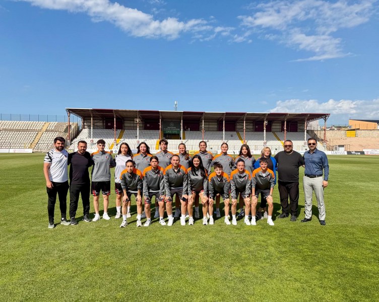 Bandırmagücü FK’dan Gençlik ve Spor İlçe Müdürlüğüne Ziyaret